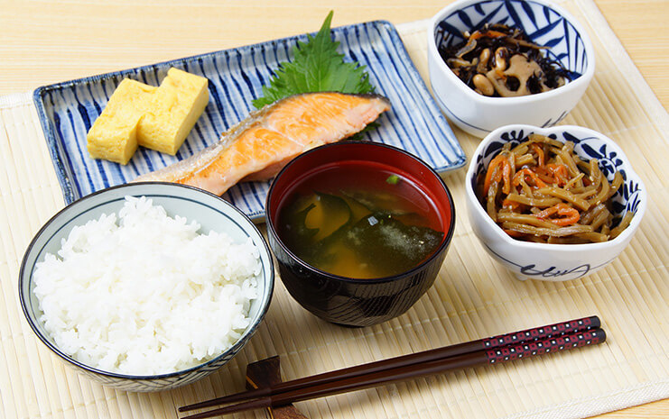 食事イメージ