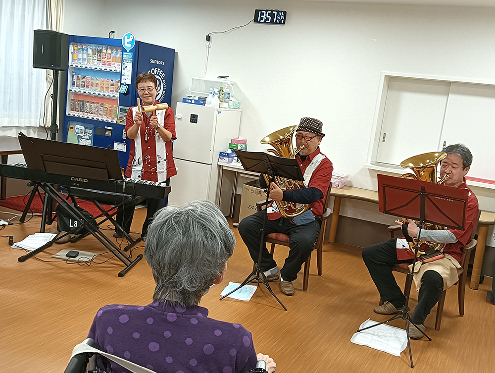 Eふれんず演奏