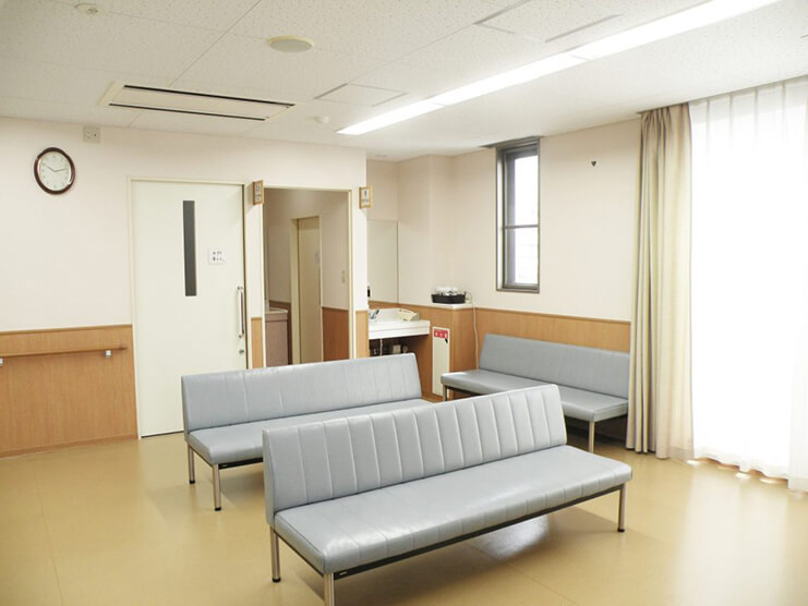 2F待合室