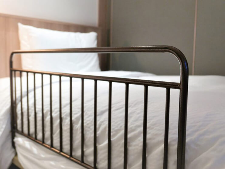 ベッド柵